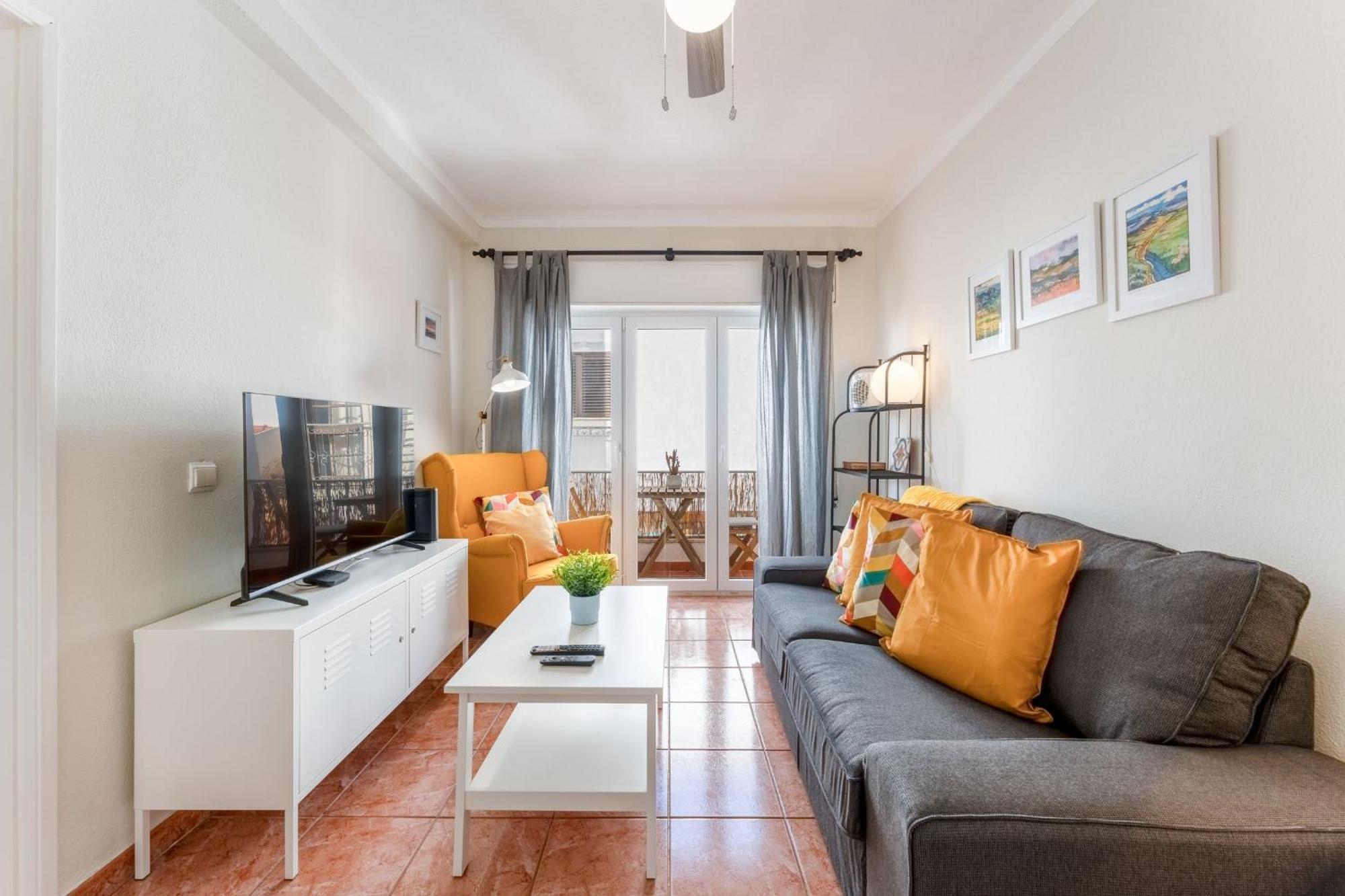 Comfy Flat W/ Rooftop Beach View By Lovelystay Burgau Luaran gambar